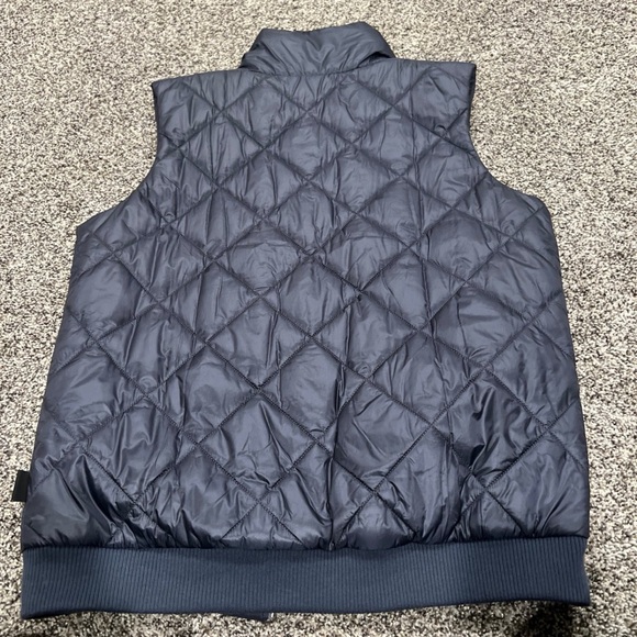 Patagonia Bomber Vest - Picture 5 of 7